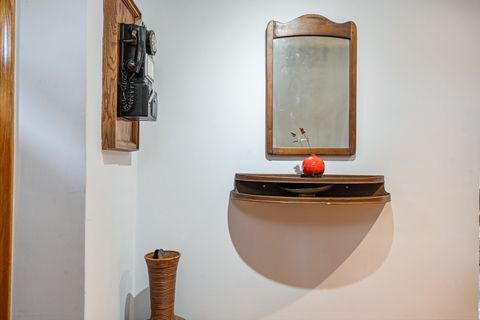 Tiny photo for 1928 Kennicott Court, Des Plaines, IL 60018 (MLS # 12406913)