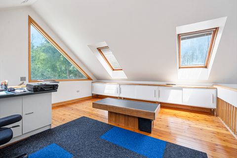 Tiny photo for 1928 Kennicott Court, Des Plaines, IL 60018 (MLS # 12406913)