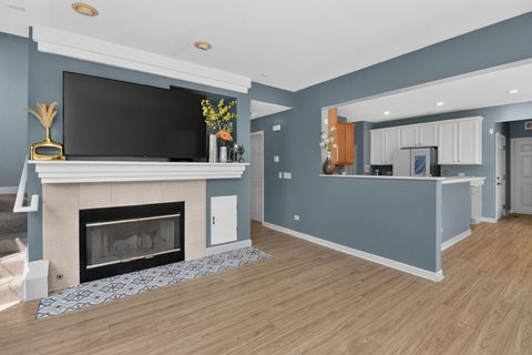 Tiny photo for 722 Metropolitan Avenue, Bolingbrook, IL 60490 (MLS # 12746160)