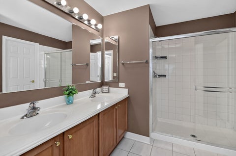 Tiny photo for 722 Metropolitan Avenue, Bolingbrook, IL 60490 (MLS # 12746160)