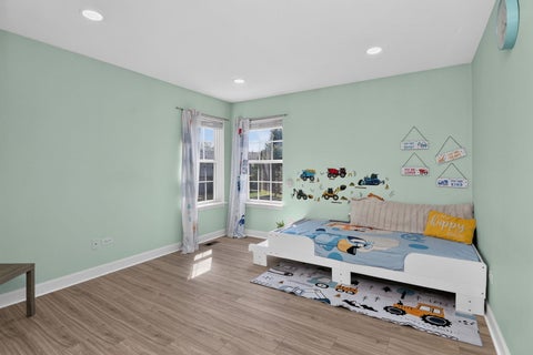 Tiny photo for 722 Metropolitan Avenue, Bolingbrook, IL 60490 (MLS # 12746160)