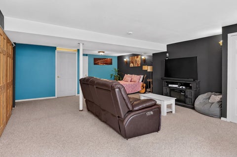 Tiny photo for 722 Metropolitan Avenue, Bolingbrook, IL 60490 (MLS # 12746160)