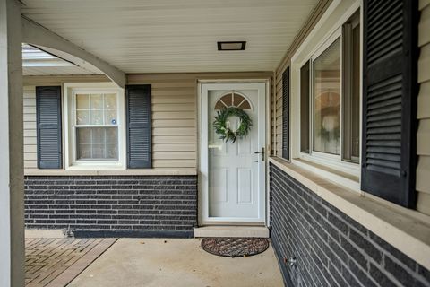 Tiny photo for 1331 ADIRONDACK Drive, Northbrook, IL 60062 (MLS # 12460621)