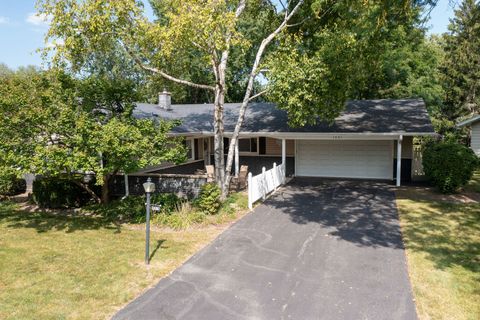 Tiny photo for 1331 ADIRONDACK Drive, Northbrook, IL 60062 (MLS # 12460621)