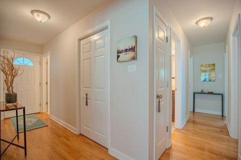 Tiny photo for 1331 ADIRONDACK Drive, Northbrook, IL 60062 (MLS # 12460621)