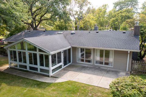 Tiny photo for 1331 ADIRONDACK Drive, Northbrook, IL 60062 (MLS # 12460621)