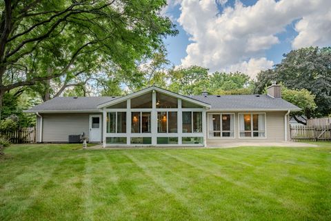 Tiny photo for 1331 ADIRONDACK Drive, Northbrook, IL 60062 (MLS # 12460621)