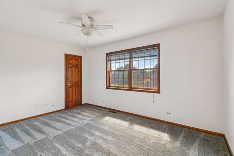 Tiny photo for 41924 N Tammi Terrace, Antioch, IL 60002 (MLS # 12684814)