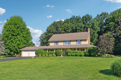 Tiny photo for 41924 N Tammi Terrace, Antioch, IL 60002 (MLS # 12684814)