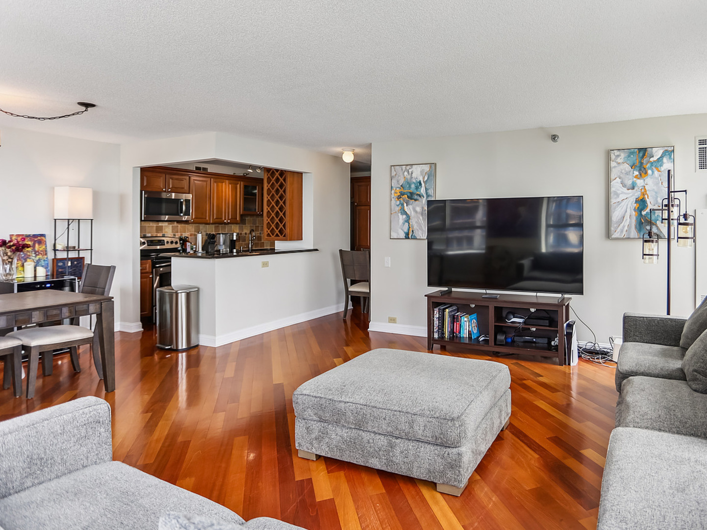 474 N Lake Shore Drive 2011