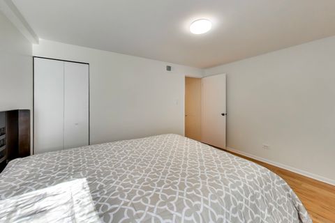 Tiny photo for 1470 E 56th Street, Chicago, IL 60637 (MLS # 12615104)