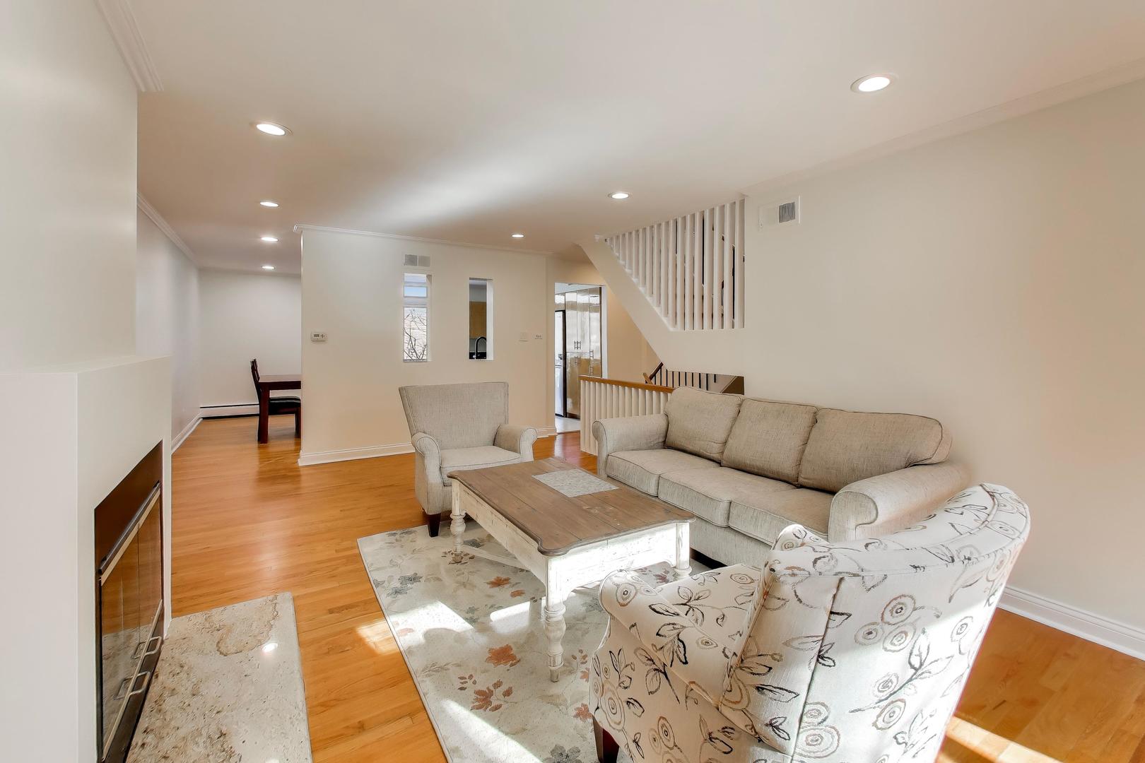1470 E 56th Street