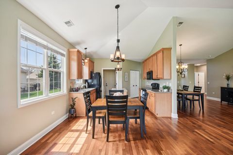 Tiny photo for 17113 Como Avenue, Lockport, IL 60441 (MLS # 12619243)