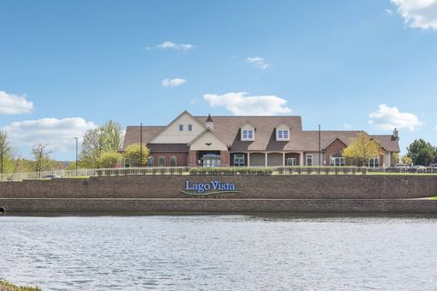 Tiny photo for 17113 Como Avenue, Lockport, IL 60441 (MLS # 12619243)