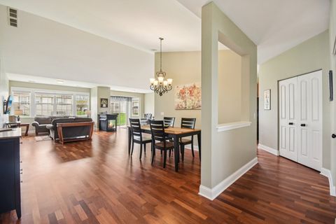 Tiny photo for 17113 Como Avenue, Lockport, IL 60441 (MLS # 12619243)