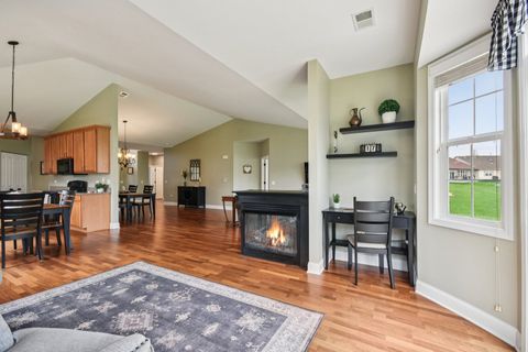 Tiny photo for 17113 Como Avenue, Lockport, IL 60441 (MLS # 12619243)