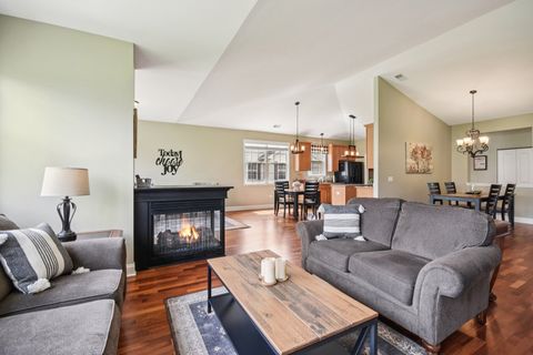 Tiny photo for 17113 Como Avenue, Lockport, IL 60441 (MLS # 12619243)