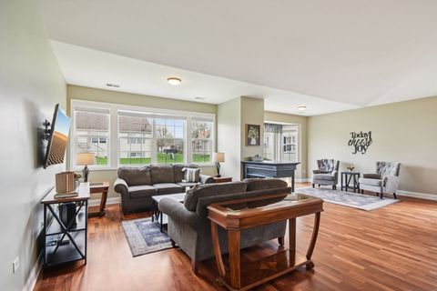 Tiny photo for 17113 Como Avenue, Lockport, IL 60441 (MLS # 12619243)