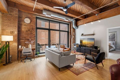 Tiny photo for 1330 W Monroe Street #216, Chicago, IL 60607 (MLS # 12597579)
