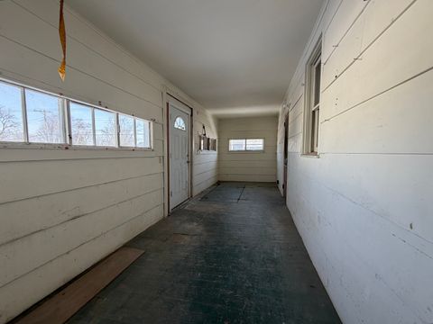 Tiny photo for 1021 Jefferson Avenue, Charleston, IL 61920 (MLS # 12552255)