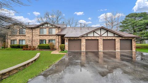 6267 Trinity Drive 2-D Lisle IL 60532