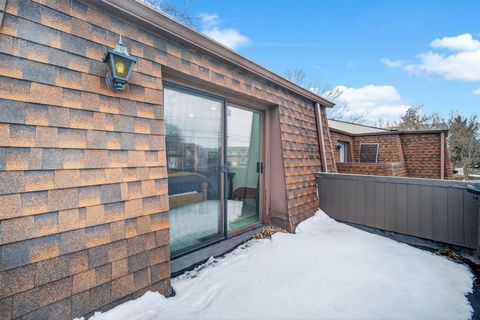 Tiny photo for Park Ridge, IL 60068 (MLS # 12571345)