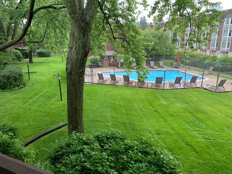 Tiny photo for Park Ridge, IL 60068 (MLS # 12571345)