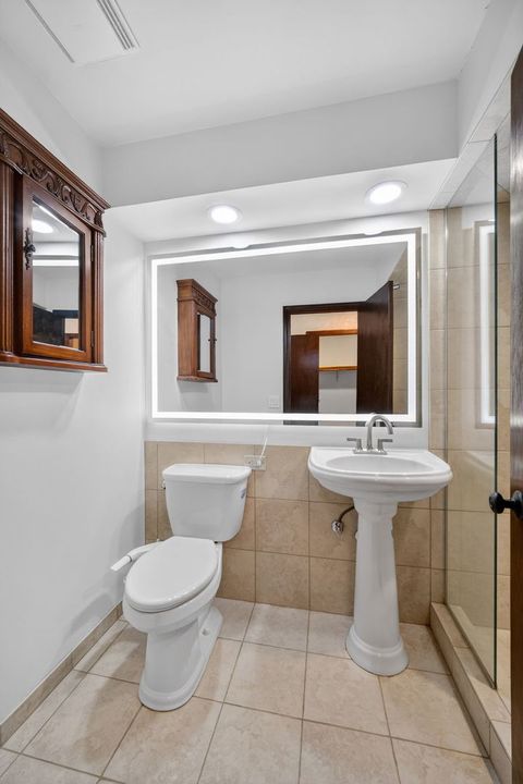 Tiny photo for Park Ridge, IL 60068 (MLS # 12571345)