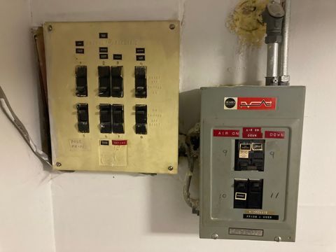 Tiny photo for 7318 W Lill Street, Niles, IL 60714 (MLS # 12629694)