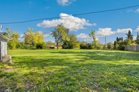 Tiny photo for 1941 Cambridge Street, Chicago Heights, IL 60411 (MLS # 12559388)