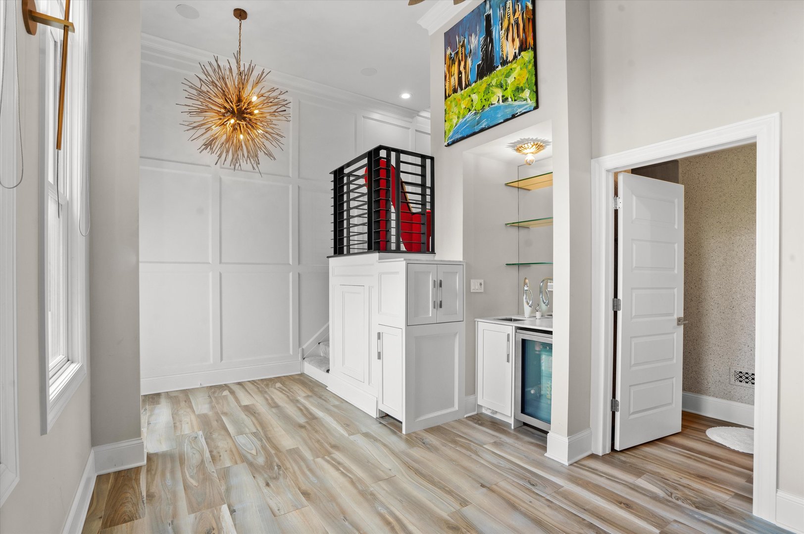 1005 N Riverwalk Street