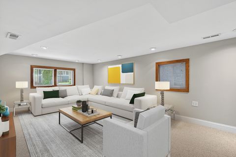 Tiny photo for 1159 S East Avenue, Oak Park, IL 60304 (MLS # 12647593)