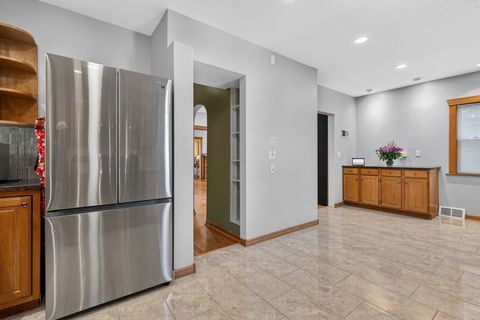 Tiny photo for 1159 S East Avenue, Oak Park, IL 60304 (MLS # 12647593)