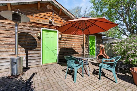 Tiny photo for 1159 S East Avenue, Oak Park, IL 60304 (MLS # 12647593)