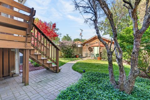 Tiny photo for 1159 S East Avenue, Oak Park, IL 60304 (MLS # 12647593)