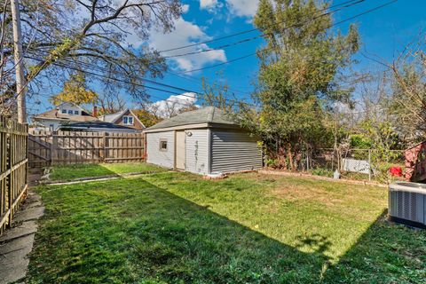 Tiny photo for 10416 S Sangamon Street, Chicago, IL 60643 (MLS # 12557137)