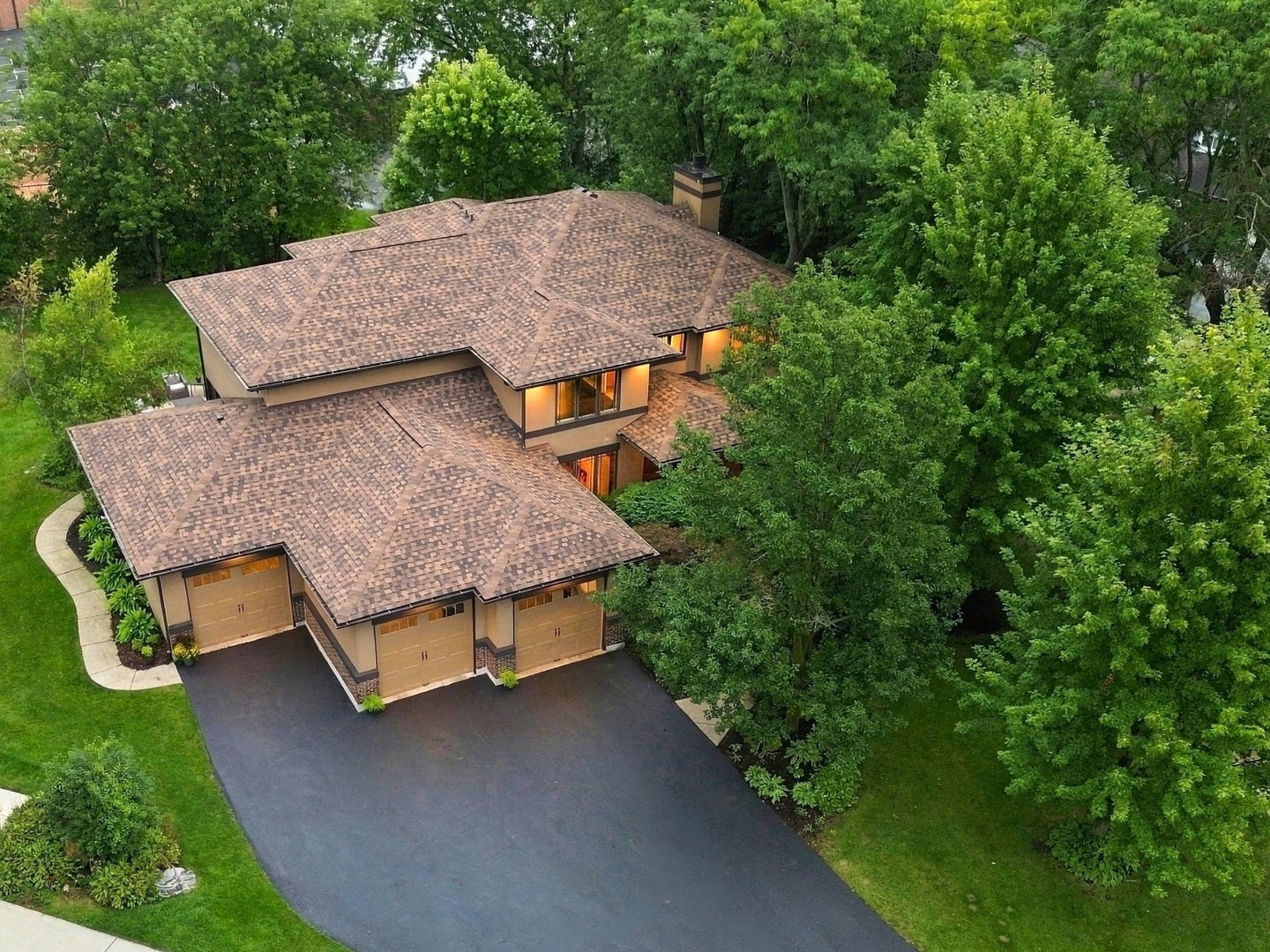 1335 Eastcanton Drive