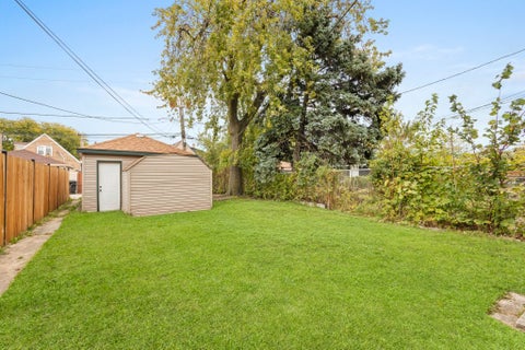 Tiny photo for 10231 S Rhodes Avenue, Chicago, IL 60628 (MLS # 12637743)