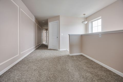 Tiny photo for 901 Times Square Drive, Aurora, IL 60504 (MLS # 12561400)