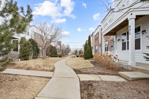 Tiny photo for 901 Times Square Drive, Aurora, IL 60504 (MLS # 12561400)