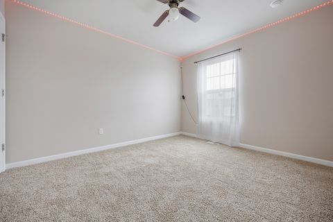 Tiny photo for 901 Times Square Drive, Aurora, IL 60504 (MLS # 12561400)