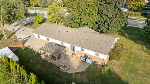 Tiny photo for 3 Poplar Road, Yorkville, IL 60560 (MLS # 12488633)