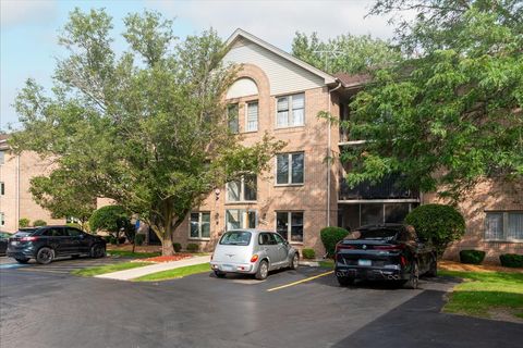 Photo of 10268 Southwest Highway #3C, Chicago Ridge, IL 60415 (MLS # 12491869)