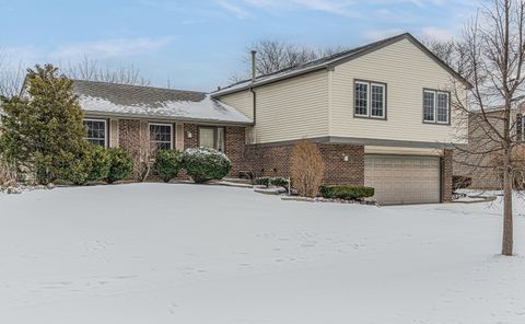 794 Stillwater Court Lake Zurich IL 60047