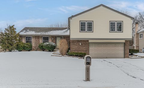 Tiny photo for 794 Stillwater Court, Lake Zurich, IL 60047 (MLS # 12550577)