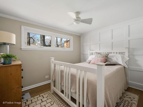Tiny photo for 674 Highview Terrace, Lake Forest, IL 60045 (MLS # 12626294)
