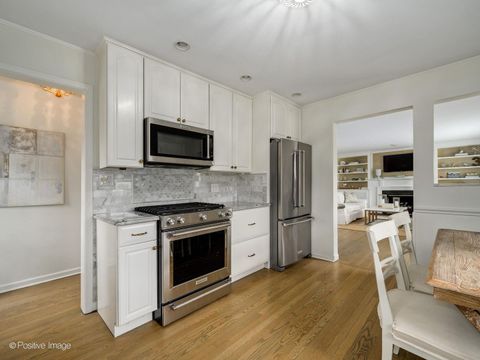 Tiny photo for 674 Highview Terrace, Lake Forest, IL 60045 (MLS # 12626294)