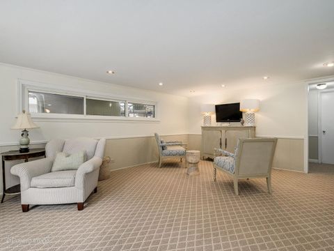Tiny photo for 674 Highview Terrace, Lake Forest, IL 60045 (MLS # 12626294)