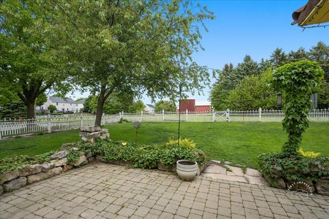 Tiny photo for 343 Diane Court, Geneva, IL 60134 (MLS # 12368125)