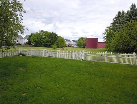 Tiny photo for 343 Diane Court, Geneva, IL 60134 (MLS # 12368125)